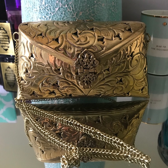 Handbags - Antique gold purse/crossbody